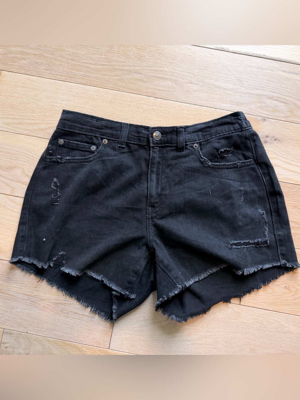 Aerie Black Distressed Women’s Denim Shorts size medium